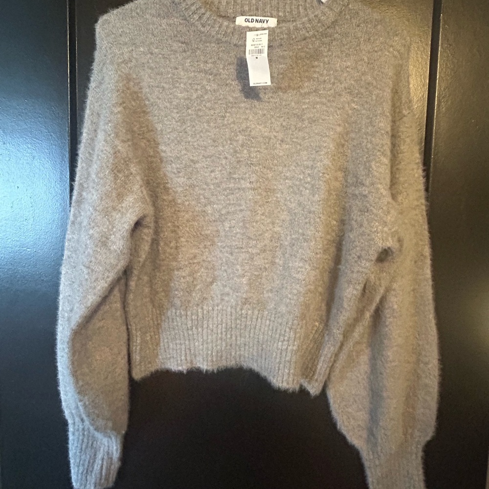 Old Navy Women's Tan Crew Neck Sweater